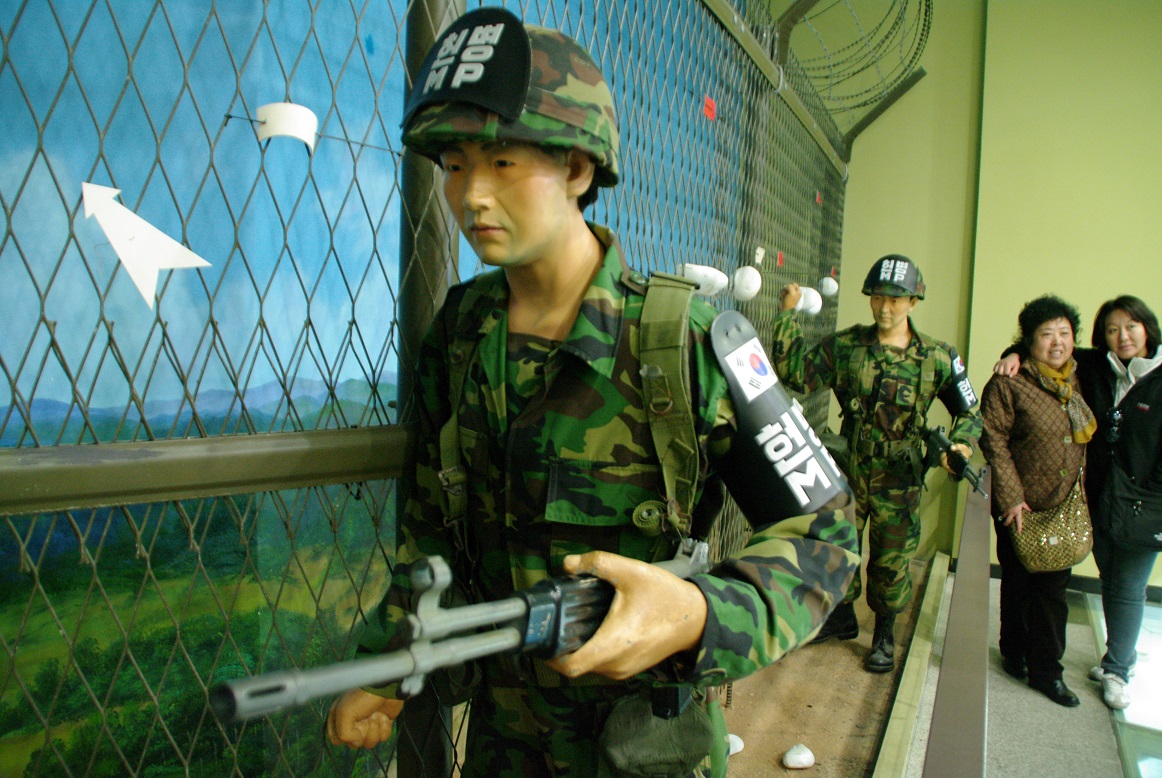 軍隊はNO！韓国男子、入れ墨・精神疾患・メダルで兵役免除をゲット ゆかしき世界